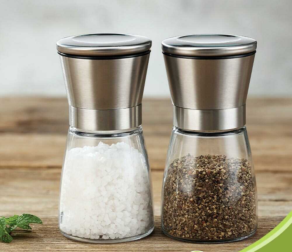 Salt and Pepper Grinding Mill Filled with Black Pepper- Adjustable Ceramic Salt & Pepper Grinder - Manual Operated Herbs Grinder